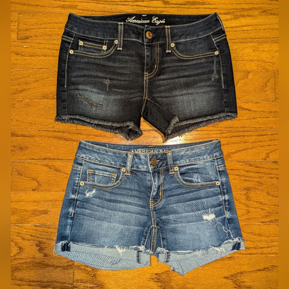 American Eagle jean shorts bundle - low rise - size 4 - Distressed